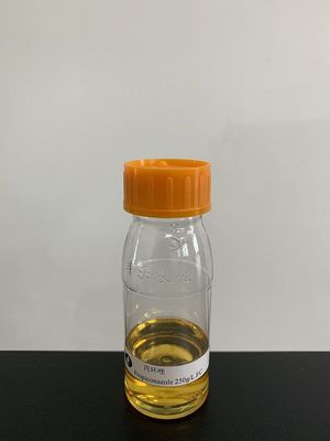 Propiconazole 250G / l EC, लीफ स्पॉट डिजीज क्रॉप फंगिसाइड्स, लाइट ब्राउन लिक्विड फंगसाइड कीटनाशक, हल्का पीला तरल